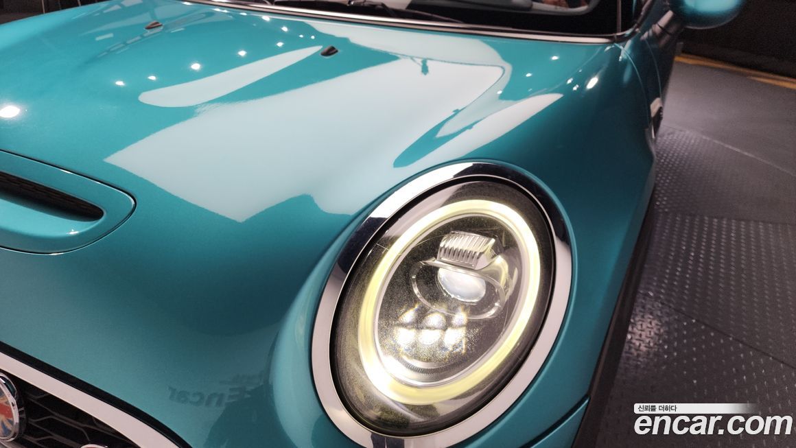 Mini Cooper Convertible 2019