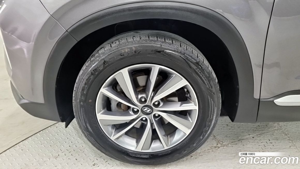 Hyundai Santafe 2020