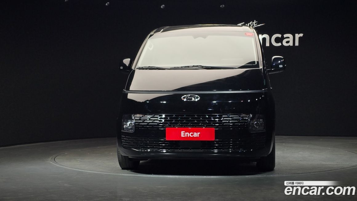 Hyundai Staria 2022