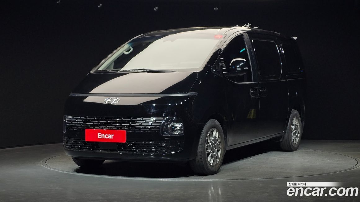 Hyundai Staria 2022