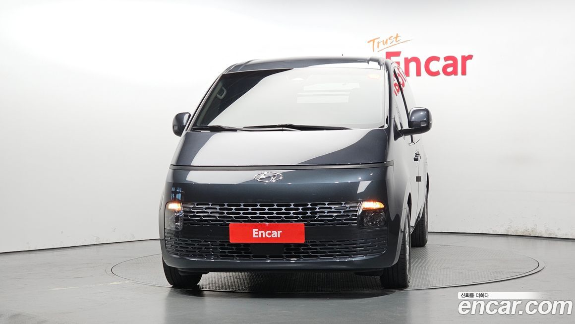 Hyundai Staria 2022