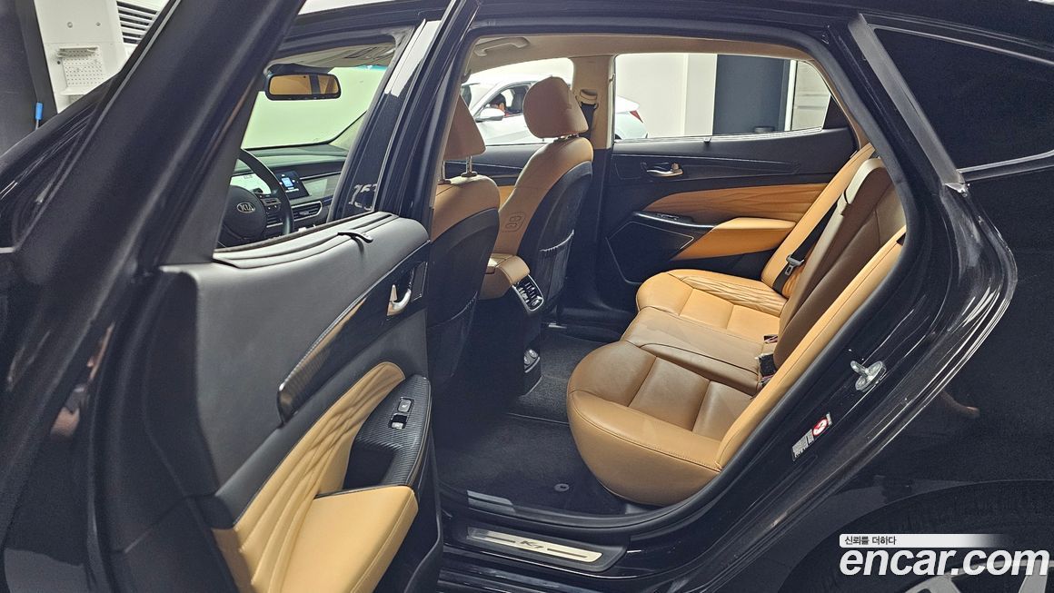 Kia K7 2021