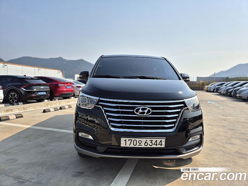 Hyundai Starex 2019