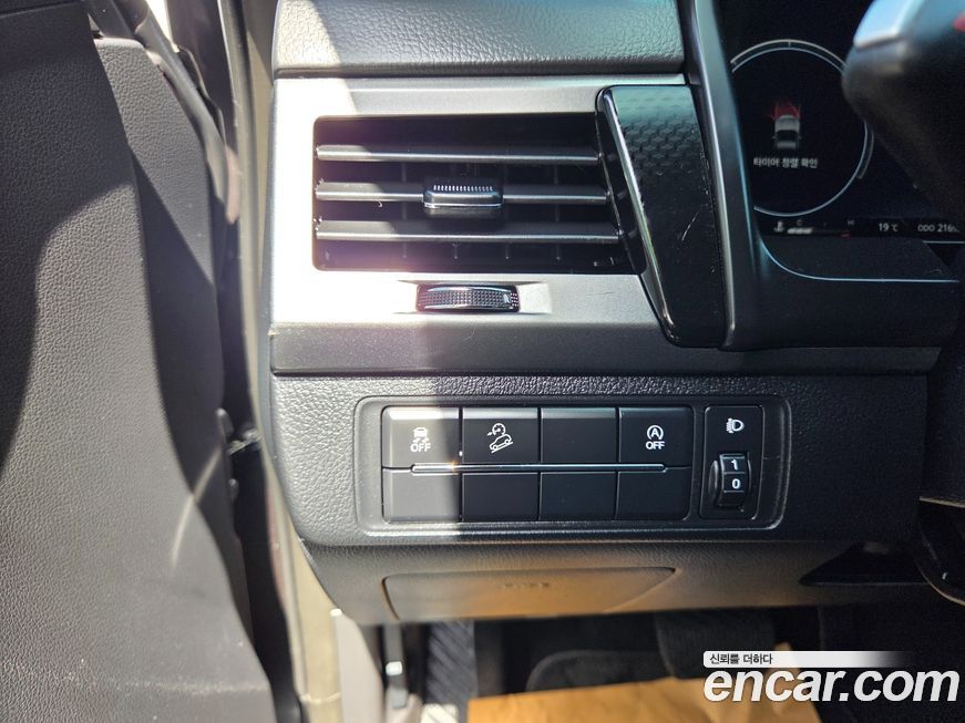 KG_Mobility_Ssangyong Rexton 2022