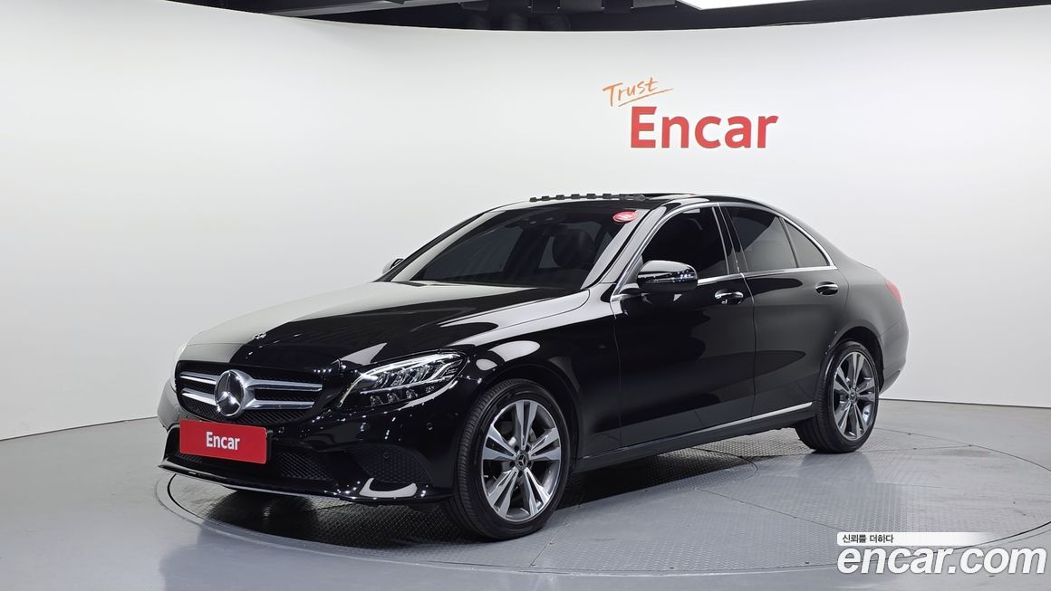 Mercedes-Benz C-Class 2020