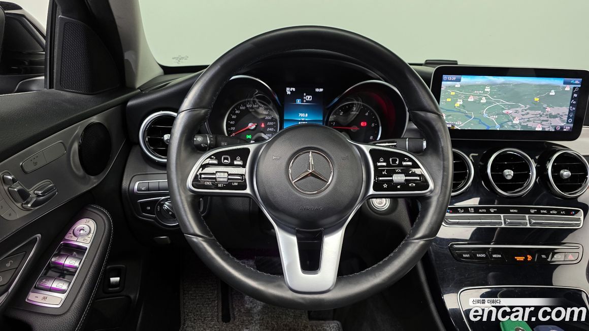 Mercedes-Benz C-Class 2020