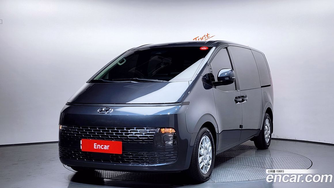 Hyundai Staria 2022