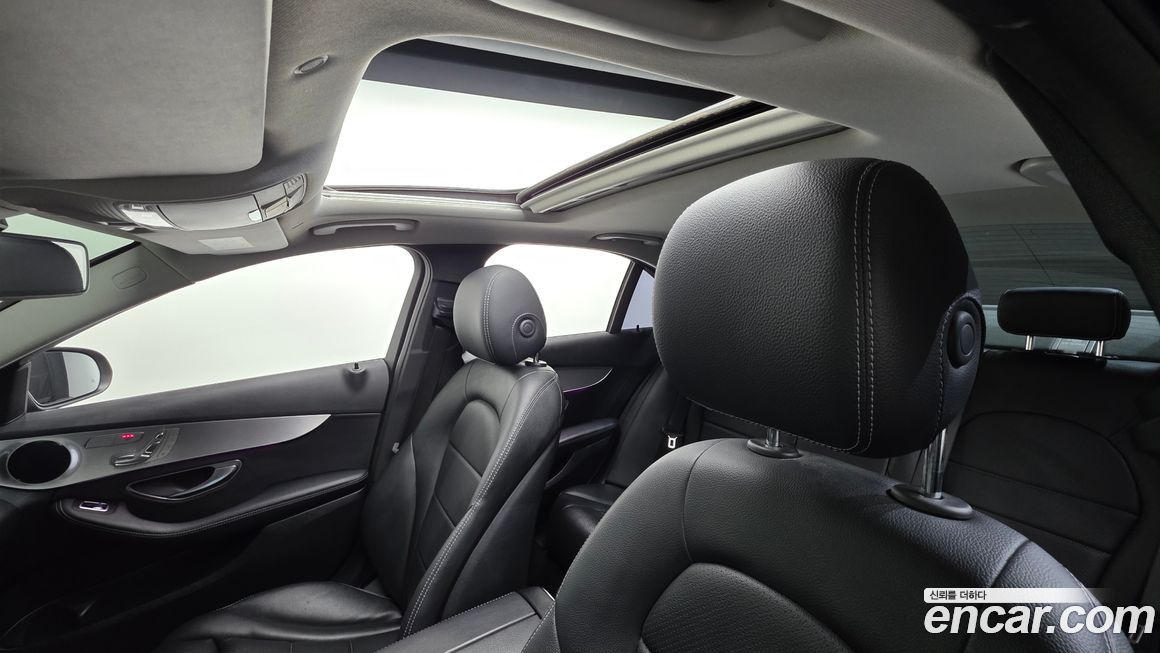 Mercedes-Benz C-Class 2020