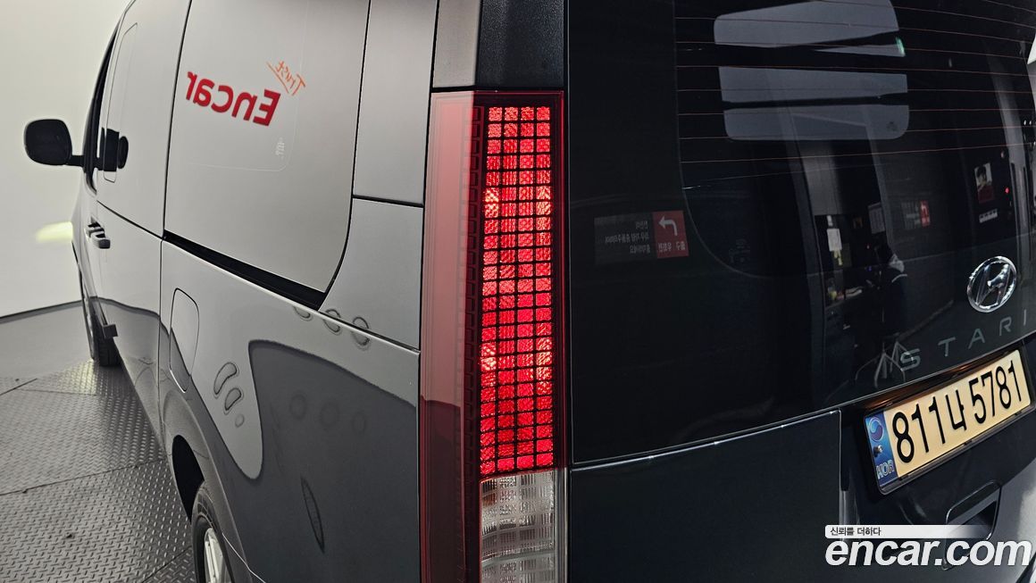 Hyundai Staria 2022