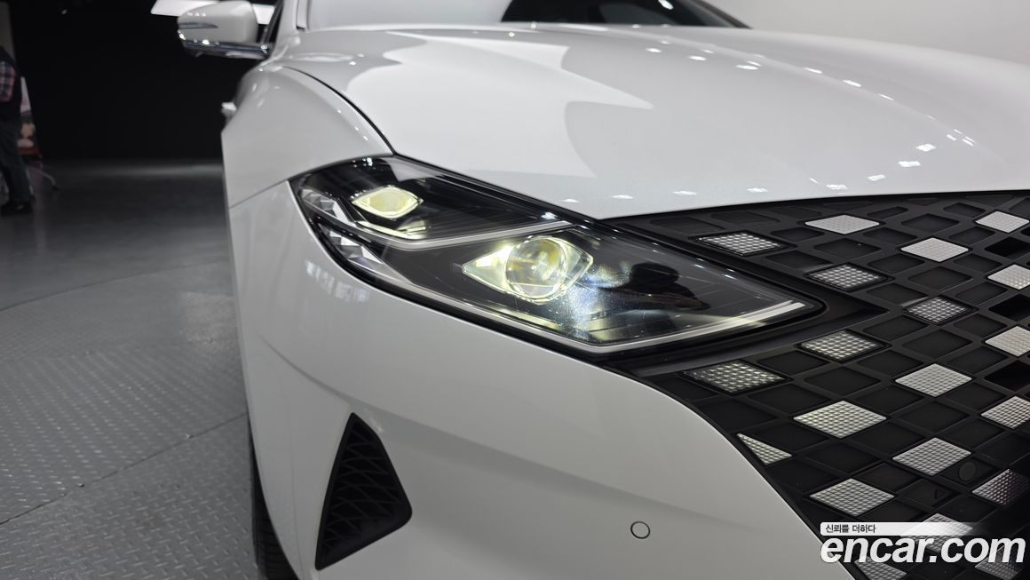 Hyundai Grandeur 2020