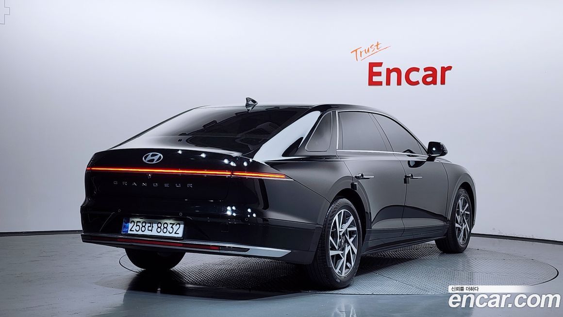 Hyundai Grandeur 2023