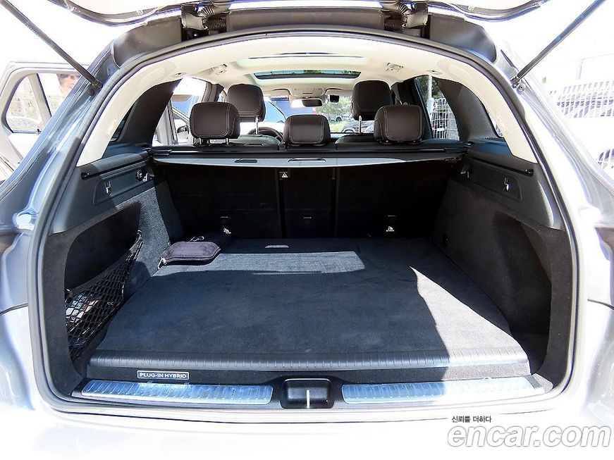 Mercedes-Benz GLC-Class 2019