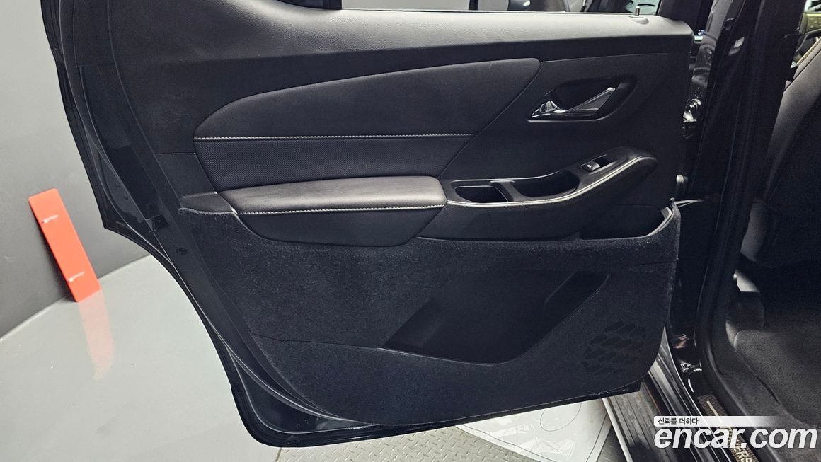 ChevroletGMDaewoo Traverse 2023