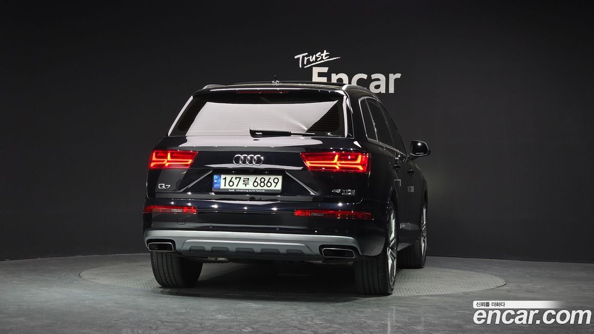 Audi Q7 2019