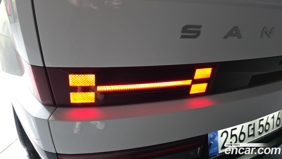 Hyundai Santafe 2024