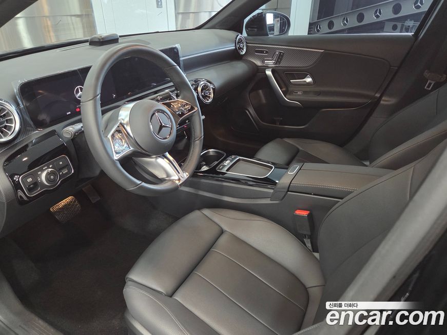 Mercedes-Benz A-Class 2025