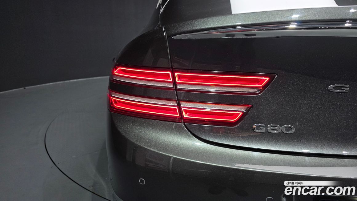 Genesis G80 2023