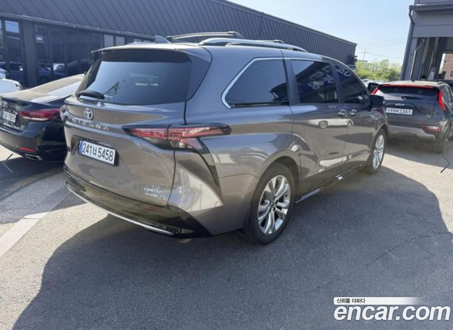 Toyota Sienna 2021