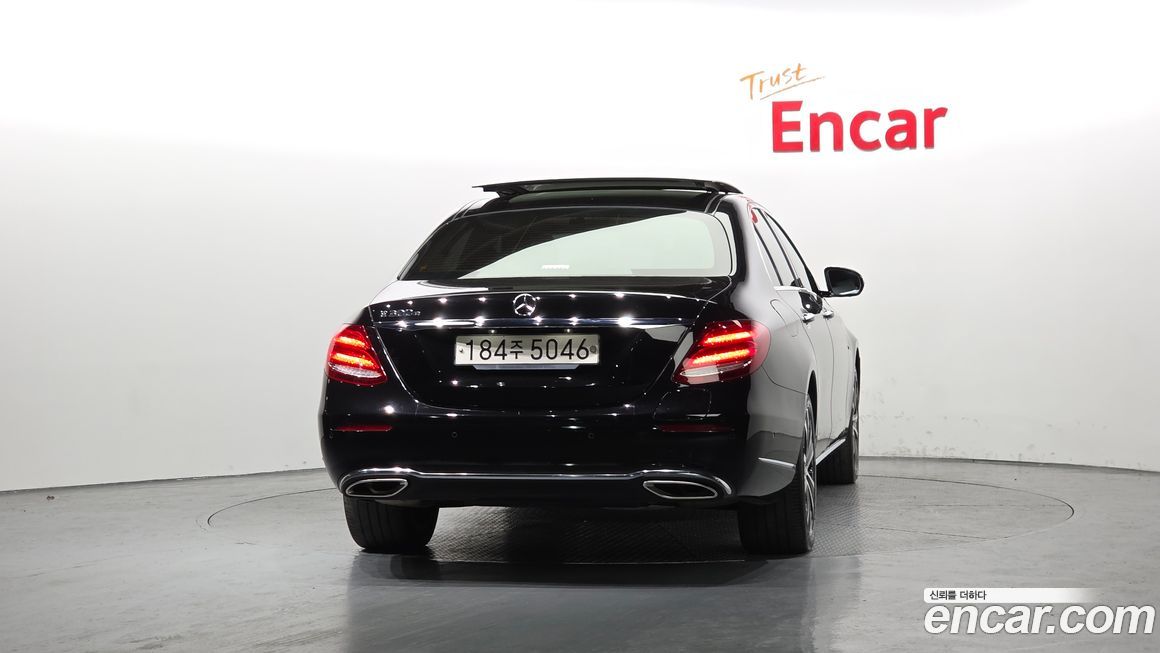 Mercedes-Benz E-Class 2019