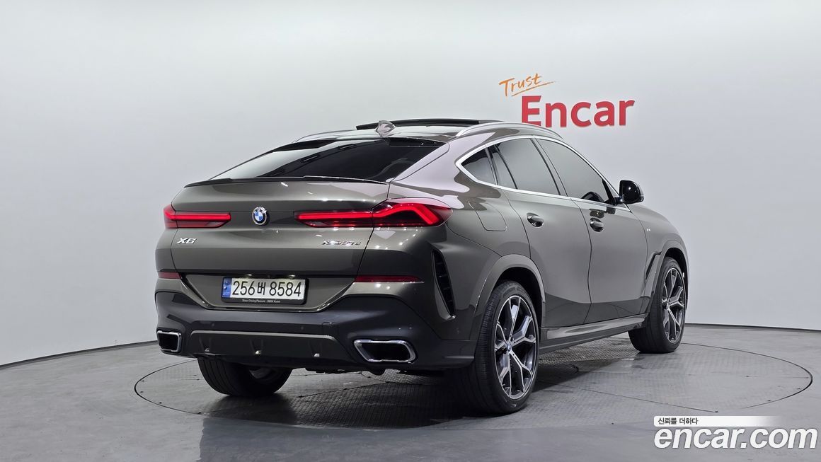BMW X6 2021