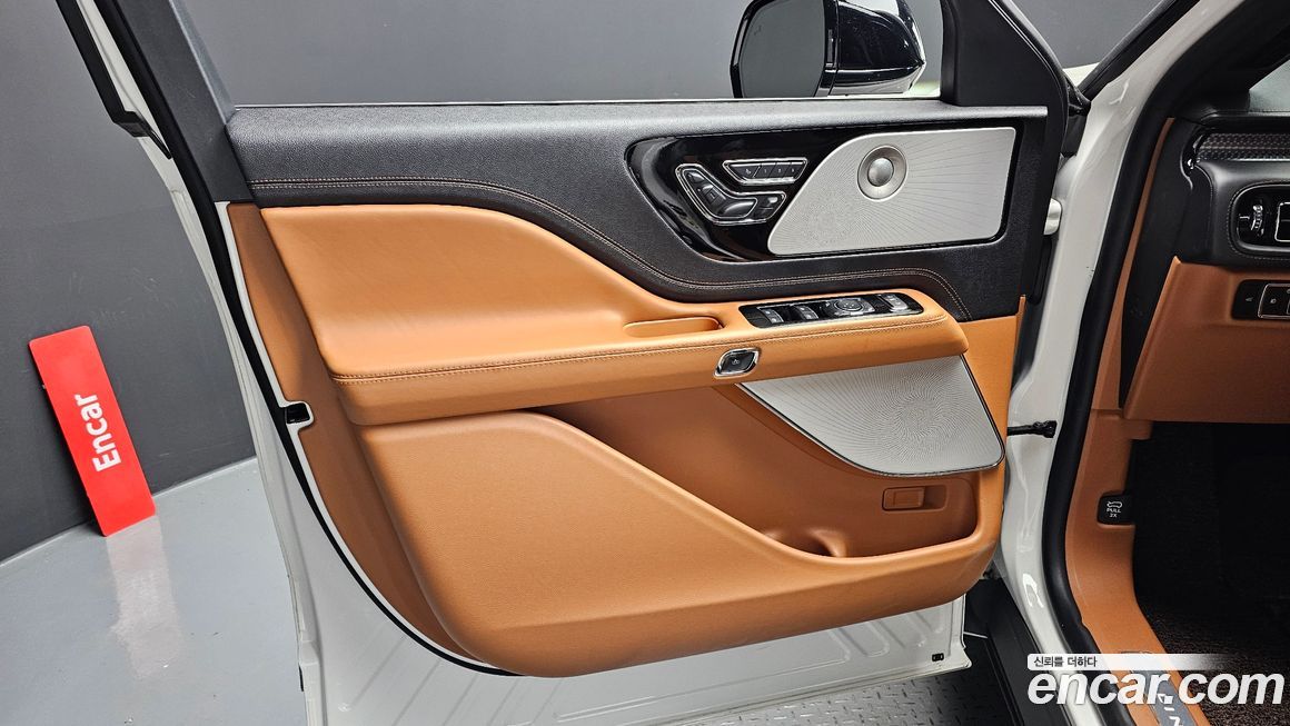 Lincoln Aviator 2023