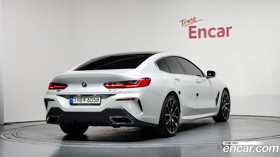 BMW 8-Series 2021