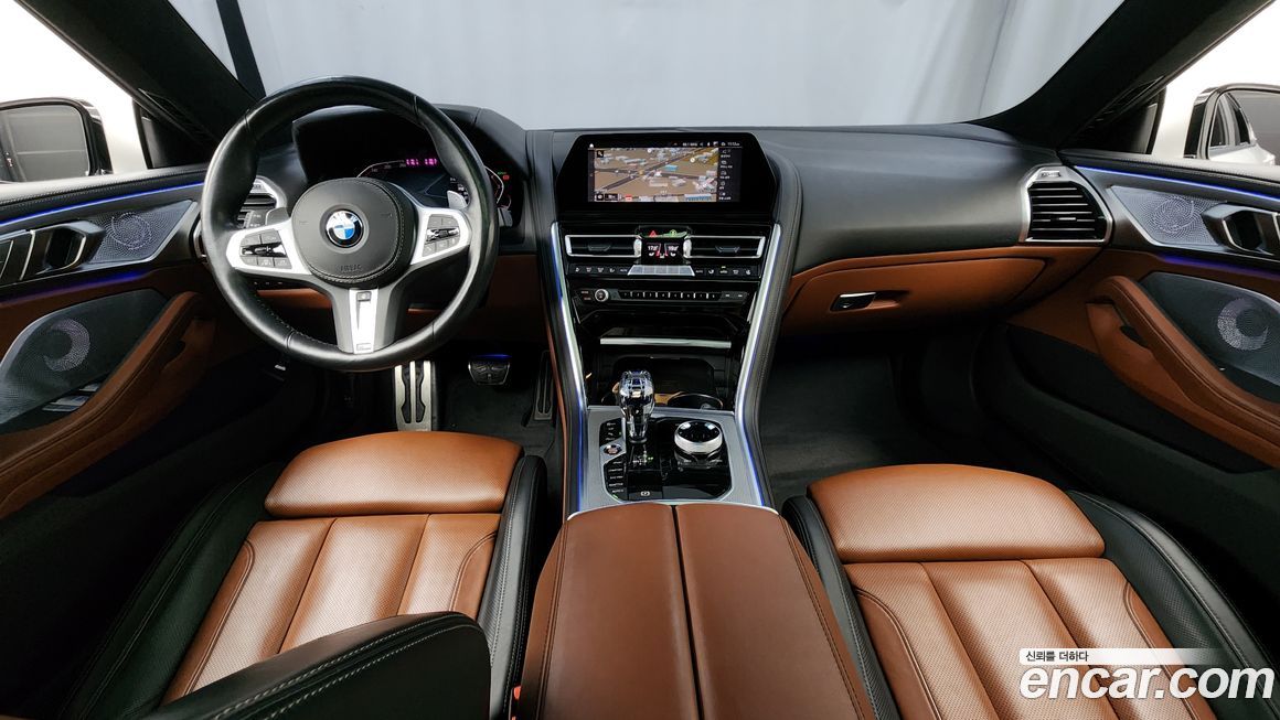 BMW 8-Series 2021