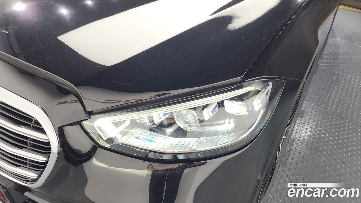 Mercedes-Benz S-Class 2022