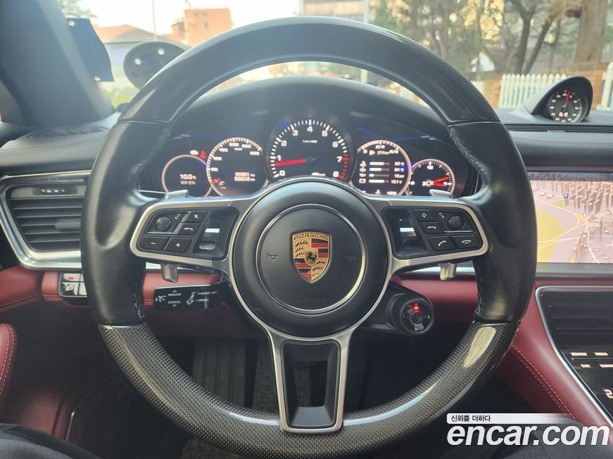 Porsche Panamera 2020