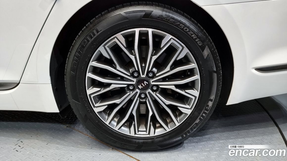 Kia K9 2019