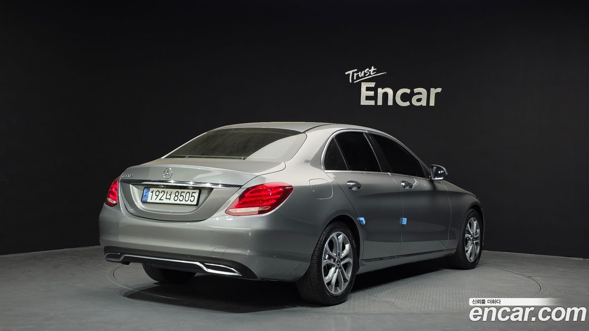 Mercedes-Benz C-Class 2016
