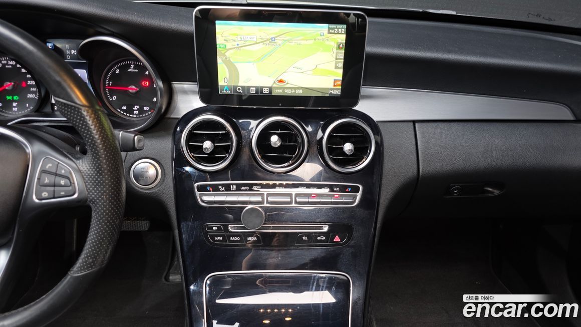 Mercedes-Benz C-Class 2016