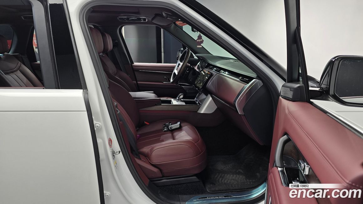 Land Rover Range Rover 2025