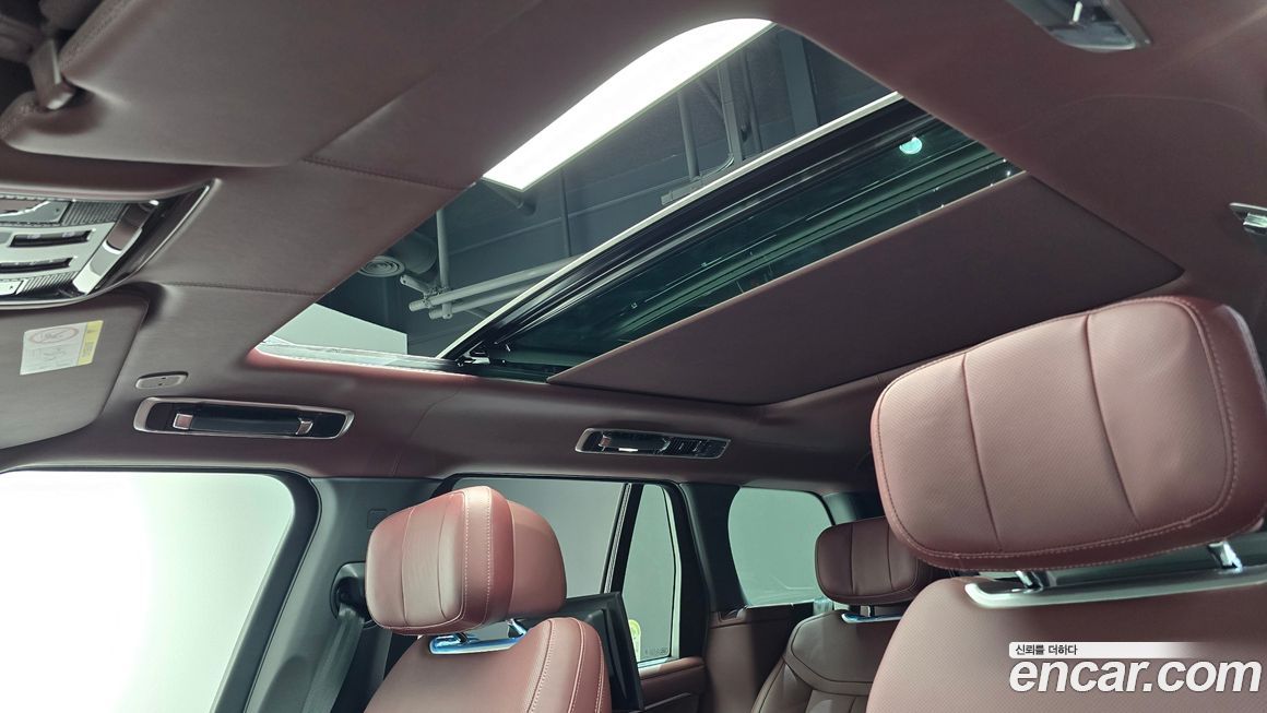 Land Rover Range Rover 2025