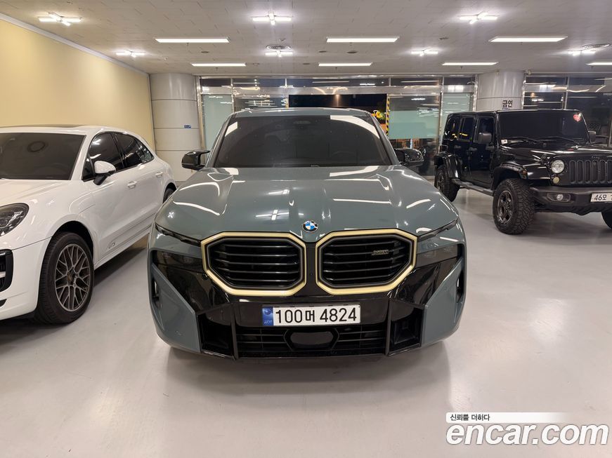 BMW XM 2024