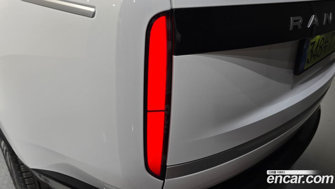 Land Rover Range Rover 2025