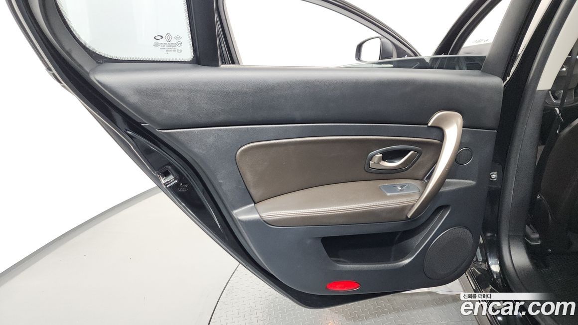 Renault-KoreaSamsung SM5  2015