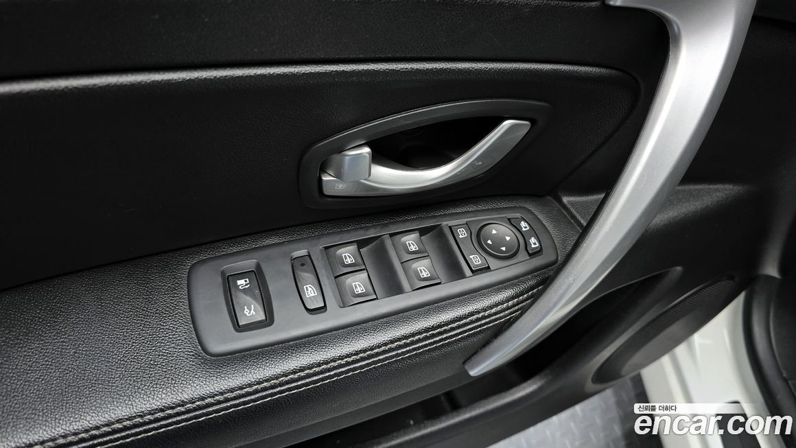 Renault-KoreaSamsung SM5  2014