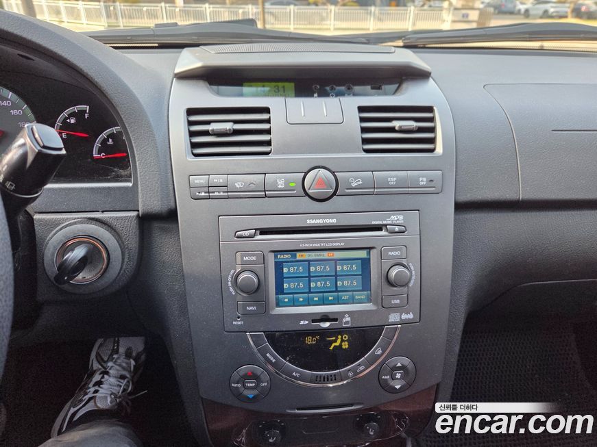 KG_Mobility_Ssangyong Rexton 2010