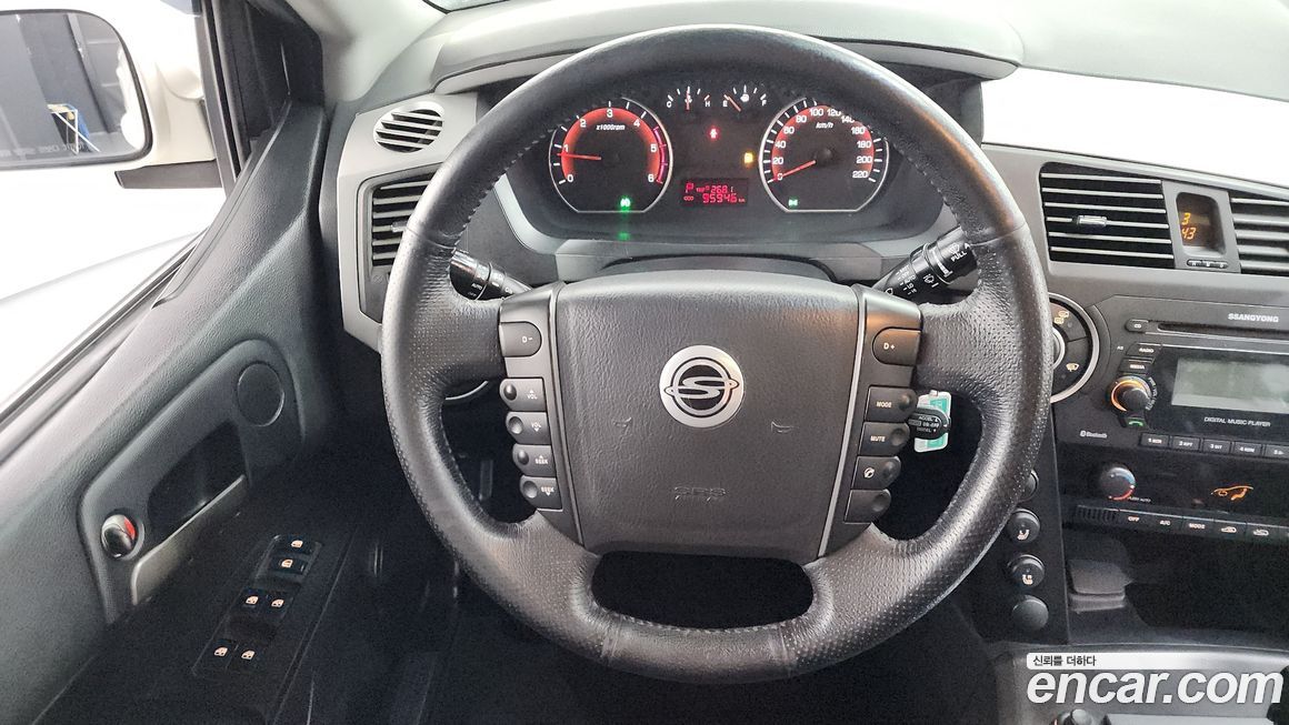 KG_Mobility_Ssangyong KORANDO 2012