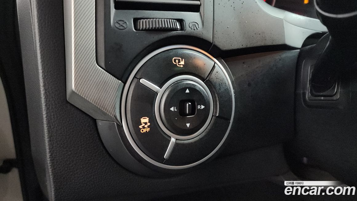 KG_Mobility_Ssangyong KORANDO 2012