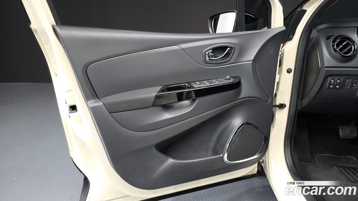 Renault-KoreaSamsung QM3 2015