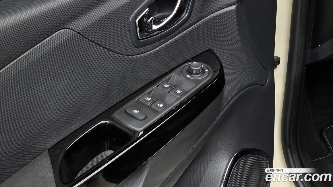 Renault-KoreaSamsung QM3 2015