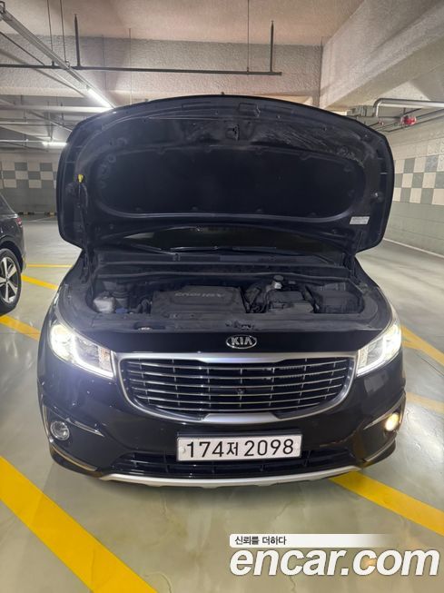 Kia Canival 2015