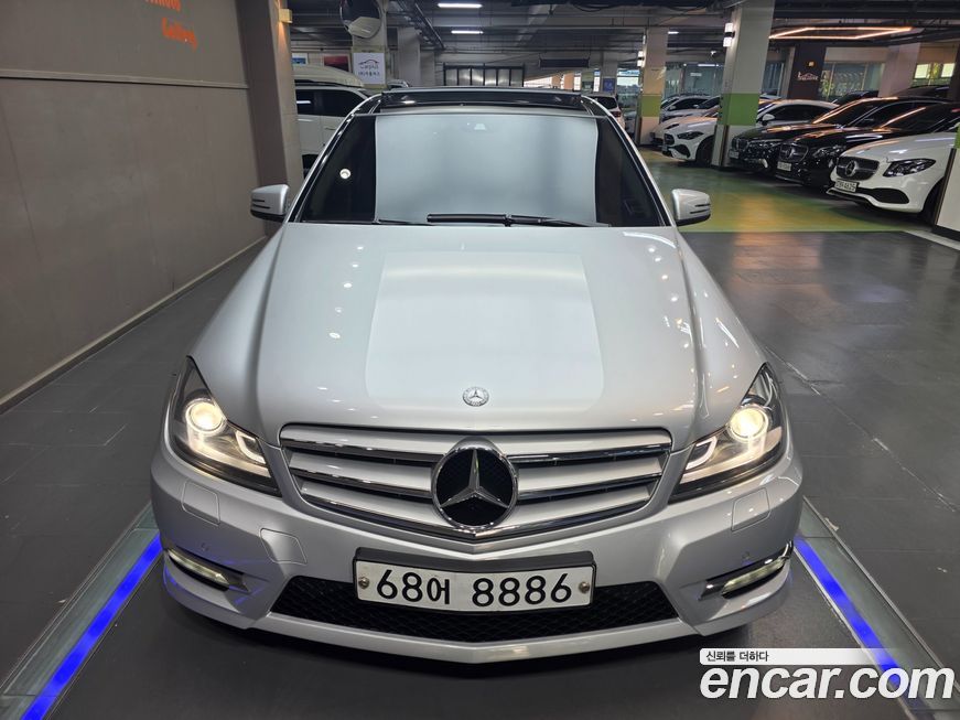 Mercedes-Benz C-Class 2012