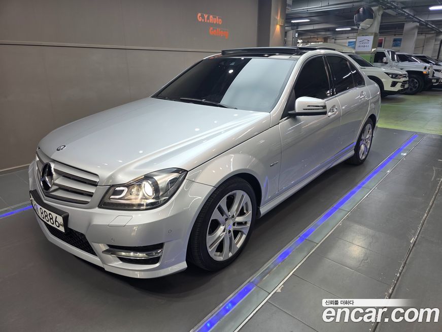 Mercedes-Benz C-Class 2012