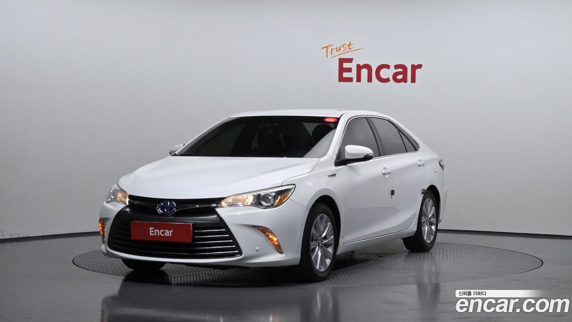 Toyota Camry 2016