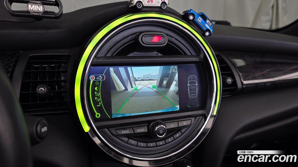 Mini Cooper Convertible 2018