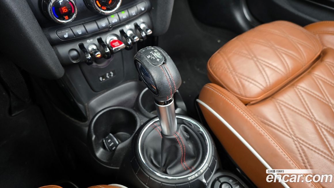 Mini Cooper Convertible 2018