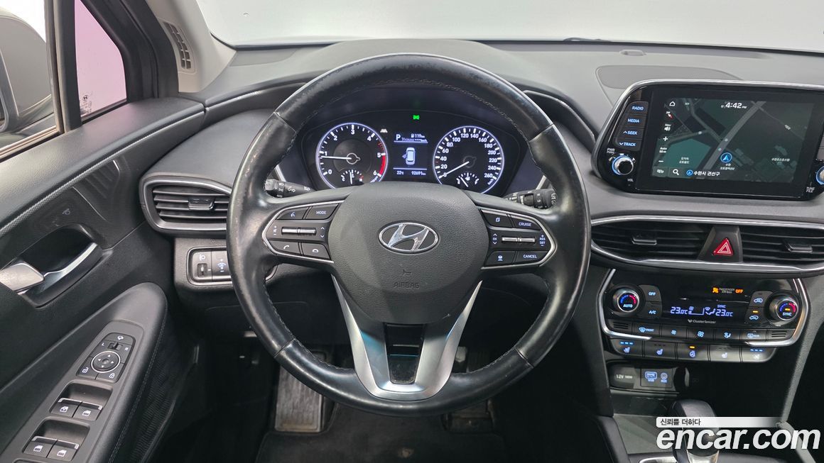 Hyundai Santafe 2020